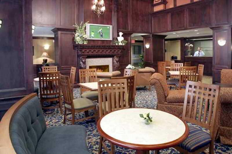 Hampton Inn & Suites Cleveland-ביצ'ווד מסעדה תמונה